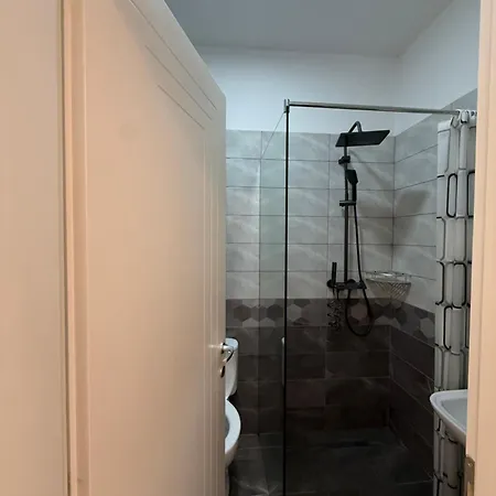 Lea Apartment *